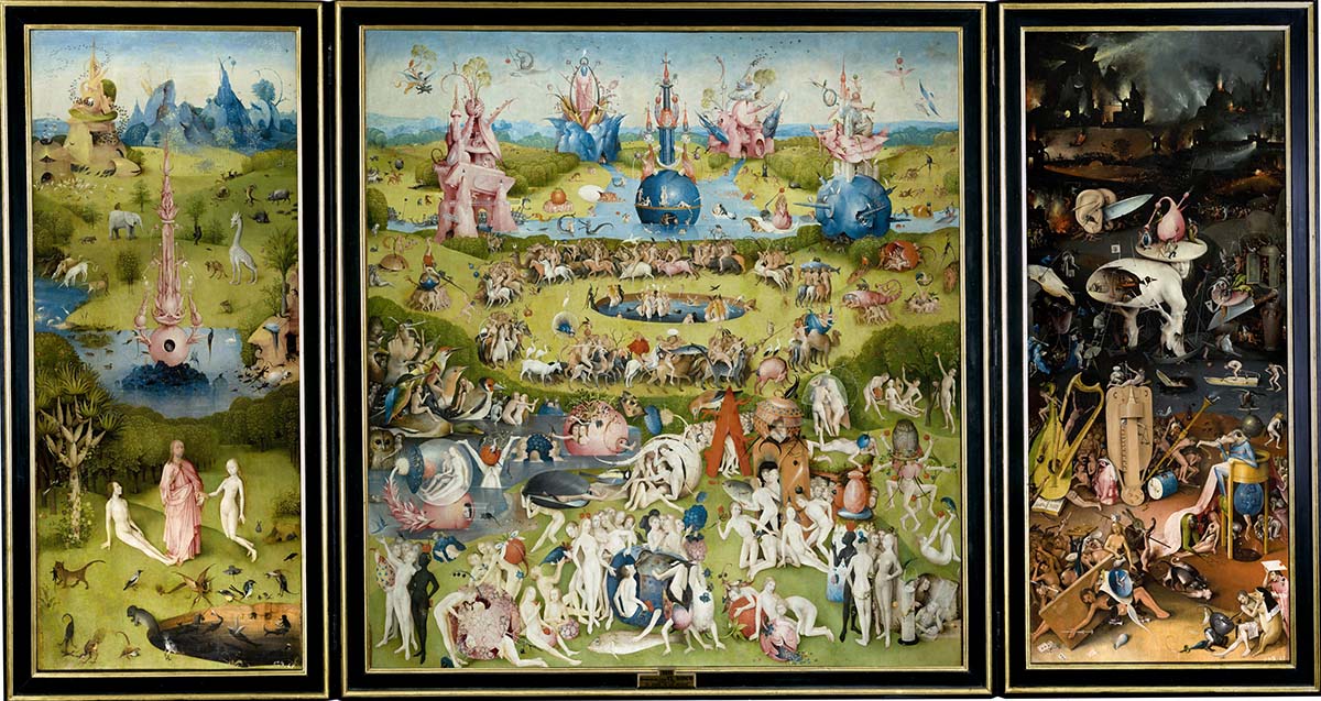 Иероним Босх, «Сад земных наслаждений», 1500-1510
Самый знаменитый триптих Босха по сей день таит в себе множество тайн для всех искусствоведов и исследователей. Ни одно из существующих на сегодняшний день объяснений его работы так и не было признано законченным. Полотно отображает все мастерство художника и его фантазию, не знающую границ. Босх посвятил его греху сладострастия, а все три части работы изображают главный замысел художника в самых мелких деталях. На створках триптиха мы видим безмятежную картину всего мироздания, но погружаясь глубже в понимание работы, попадаем в атмосферу хаоса и страха.