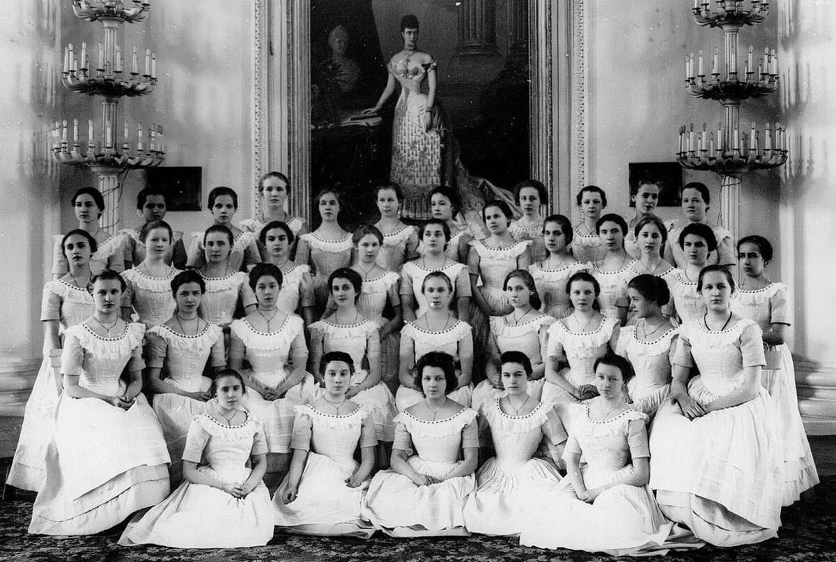 Смольный институт благородных девиц в санкт петербурге